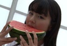 女孩子喝醉吃瓜,女孩们的欢乐时光